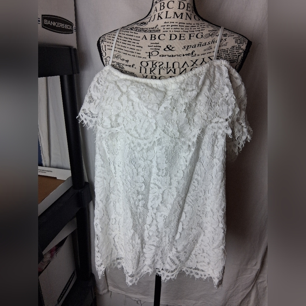 NOBO XL womens white Off The Shoulder Lacey Top